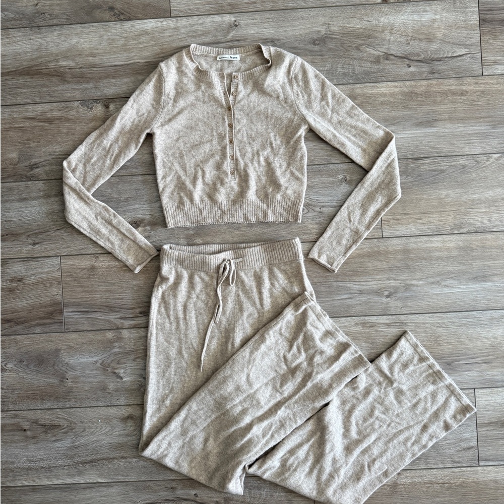 Reformation Cashmere Sweater and Pants Set in Oatmeal XS